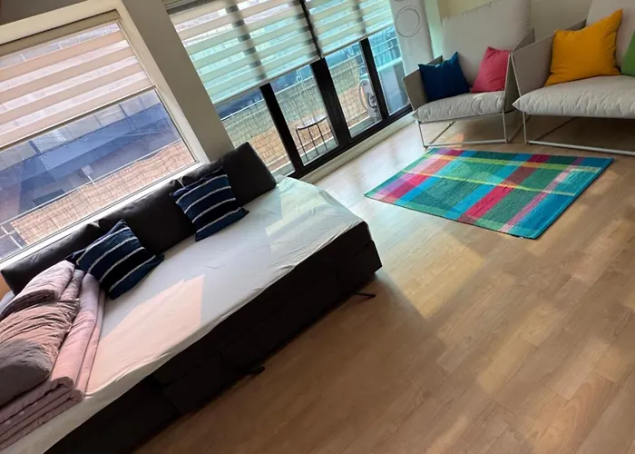 Hongdae, Private Flats *