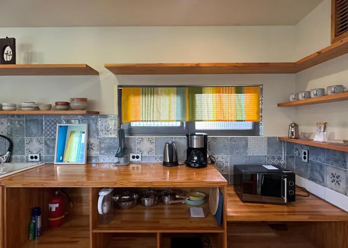 Hongdae, Private Flats *